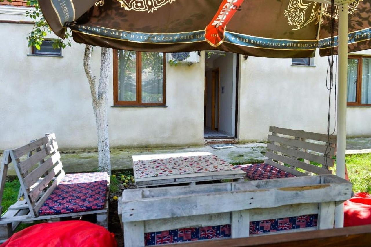 Mebo House Hotel Кутаиси Екстериор снимка